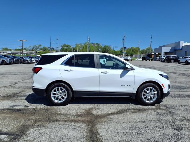 Used 2023 Chevrolet Equinox LT FWD image 9