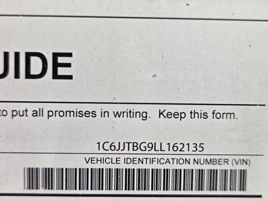 Certified 2020 Jeep Gladiator Rubicon w/ Trailer Tow Package AWD/4WD image 33