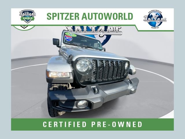 Used 2022 Jeep Gladiator Willys image 1