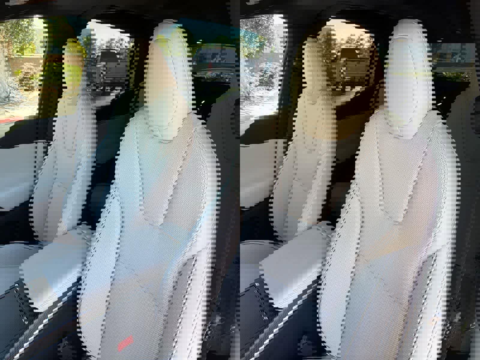 Used 2022 Tesla Model X Plaid image 28