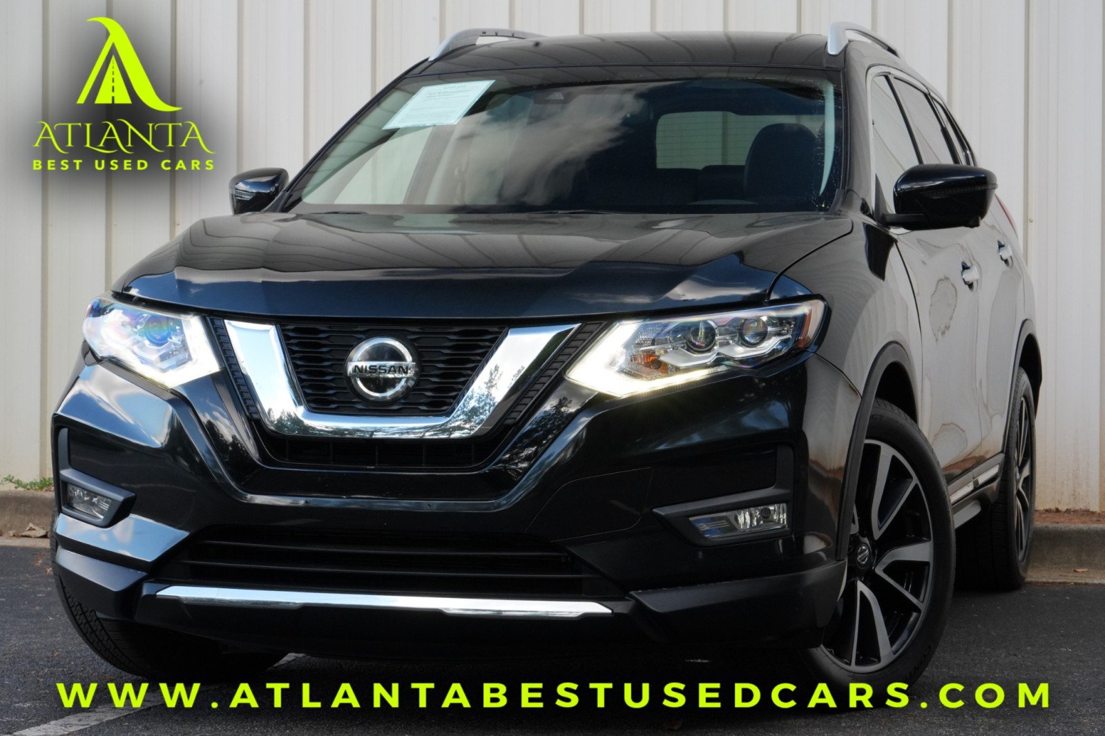 Used 2019 Nissan Rogue SL w/ Premium Package