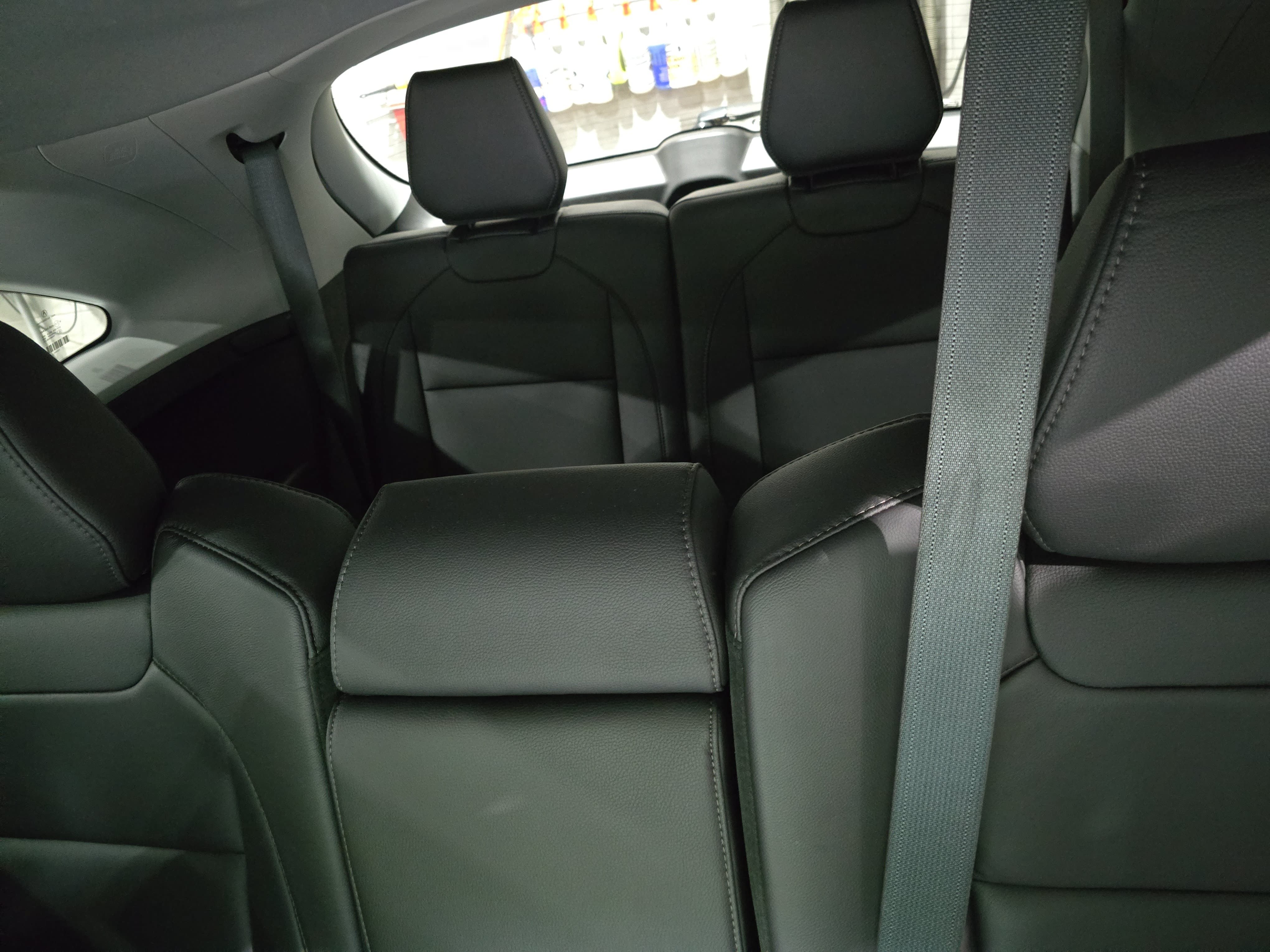 Used 2020 Acura MDX FWD image 11