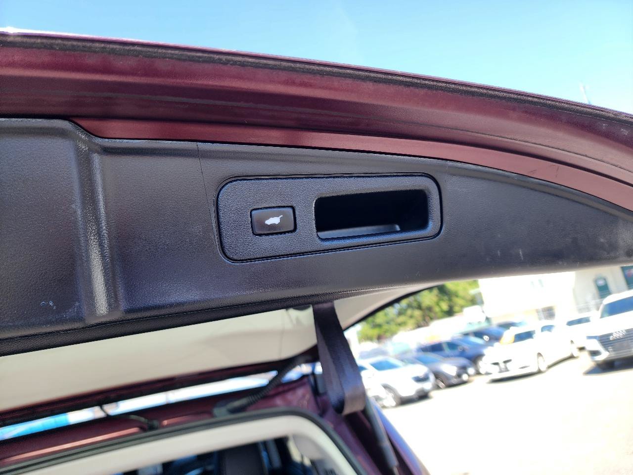 Used 2012 Honda Pilot Touring image 28