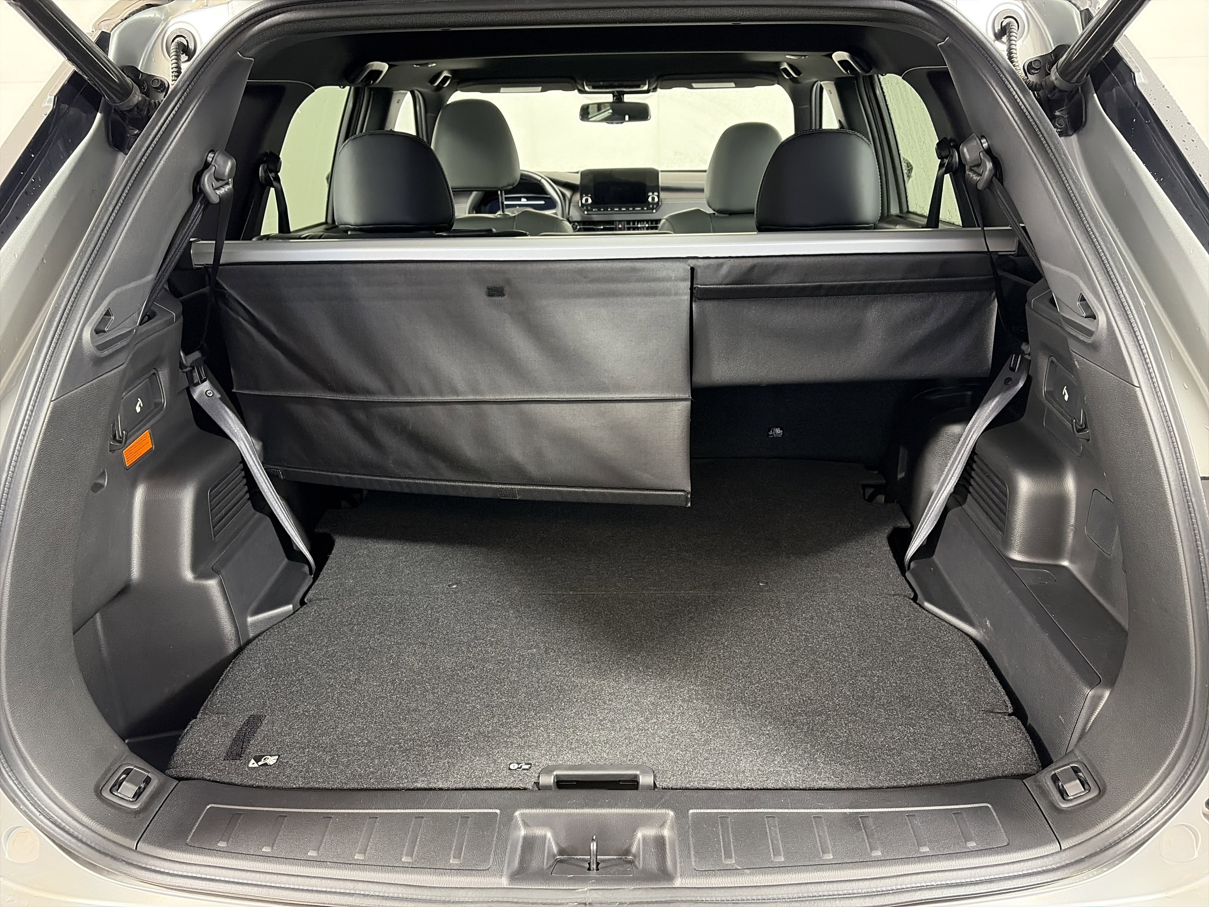 Used 2025 Mitsubishi Outlander SEL image 28