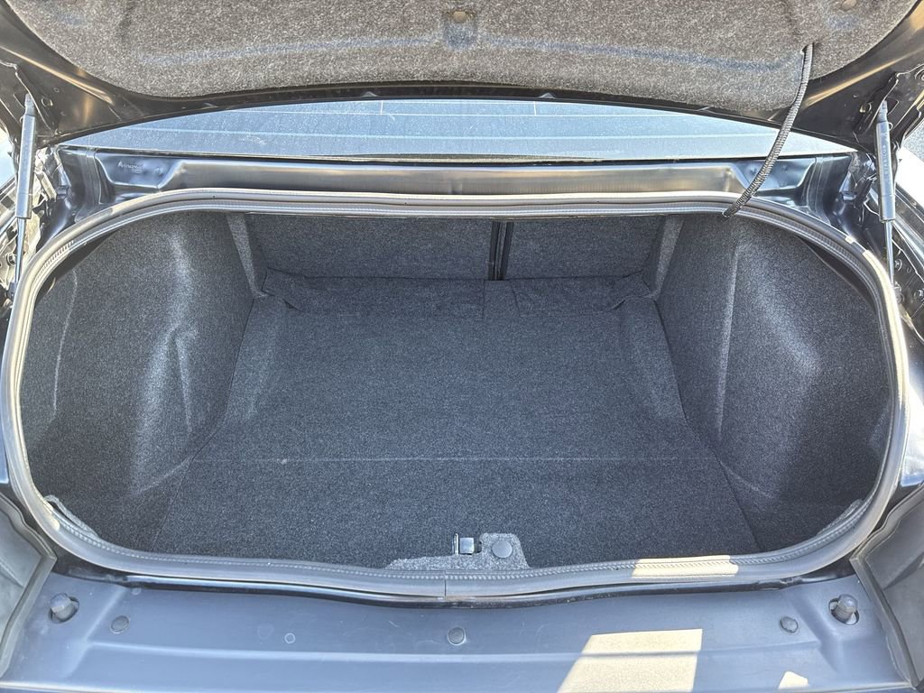 Used 2015 Dodge Challenger SRT Hellcat image 22