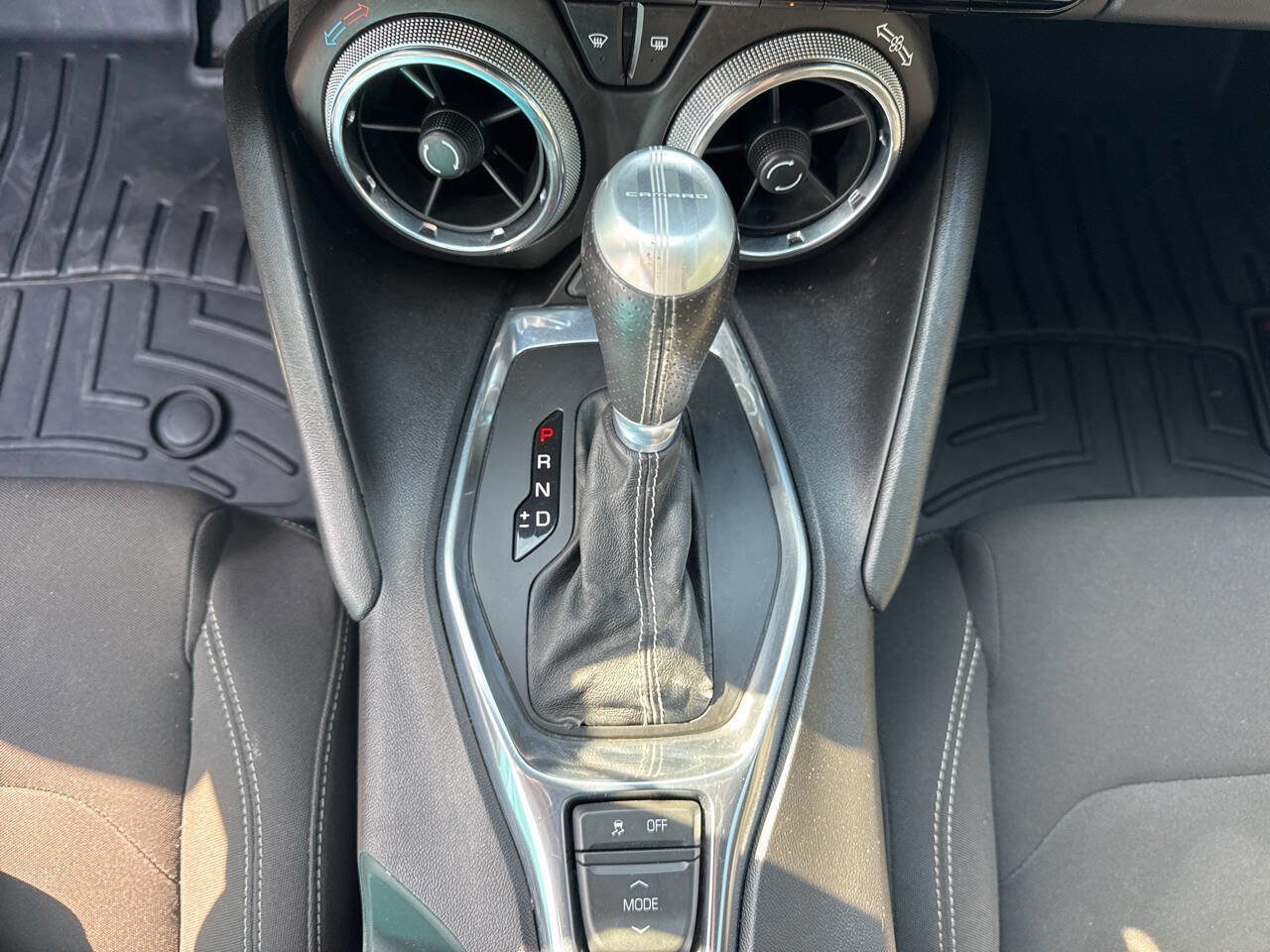 Used 2017 Chevrolet Camaro SS RWD image 17