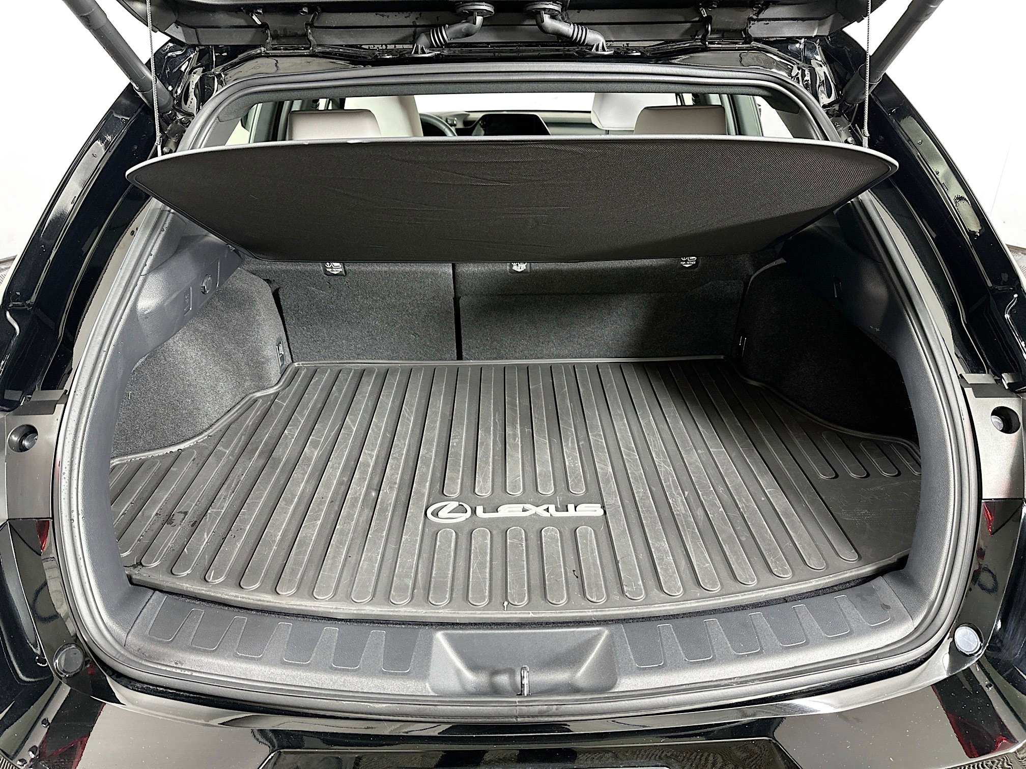 Used 2025 Lexus UX 300h AWD w/ Accessory Package (Z1) image 24