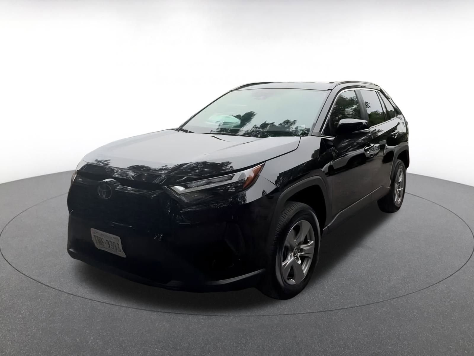Used 2024 Toyota RAV4 XLE image 7