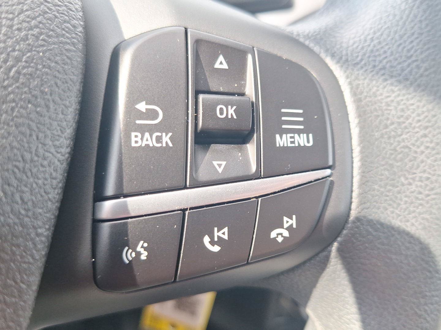 Used 2022 Ford Escape S AWD/4WD image 25
