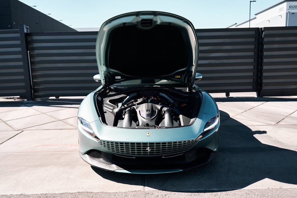 Used 2022 Ferrari Roma image 15