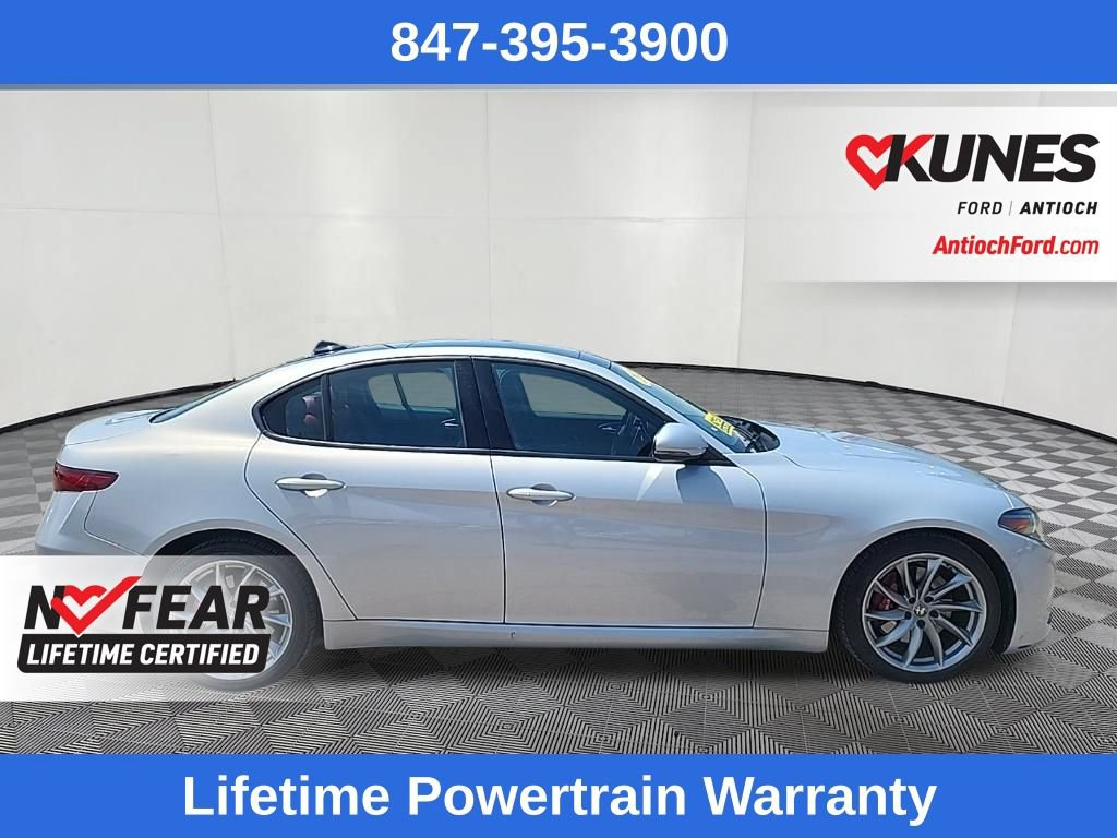 Used 2023 Alfa Romeo Giulia Sprint RWD image 8