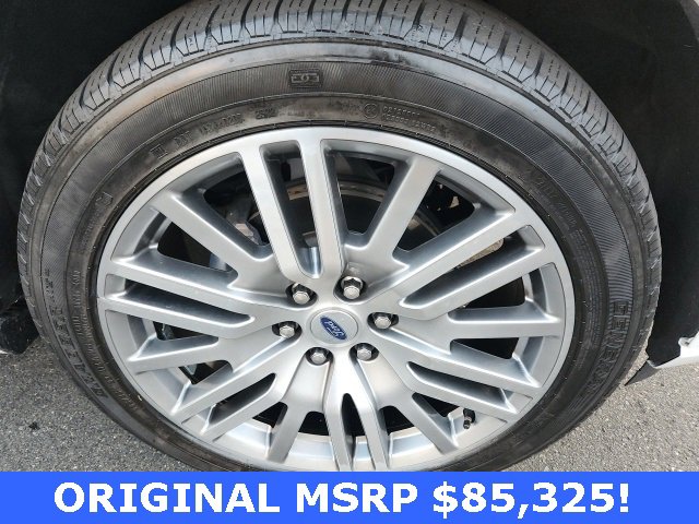 Used 2022 Ford Expedition Platinum image 17