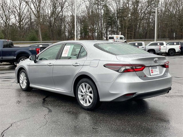 Used 2023 Toyota Camry LE image 3