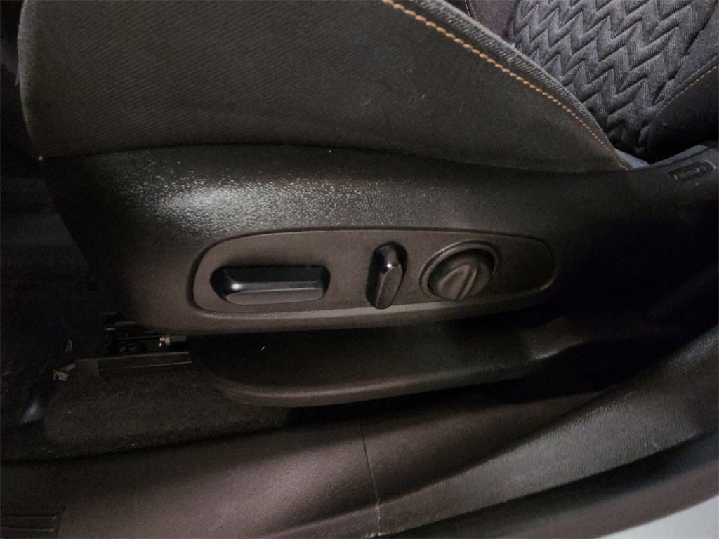 Certified 2024 Chevrolet Equinox LT w/ LPO, Floor Liner Package image 13