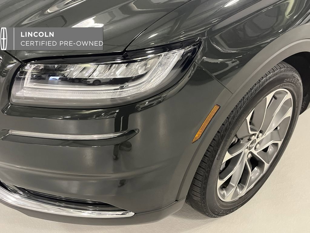 Used 2022 Lincoln Nautilus Reserve AWD/4WD image 7