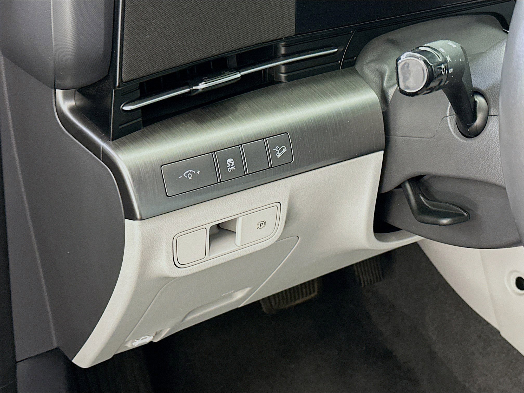 Used 2024 Hyundai Kona SEL image 17