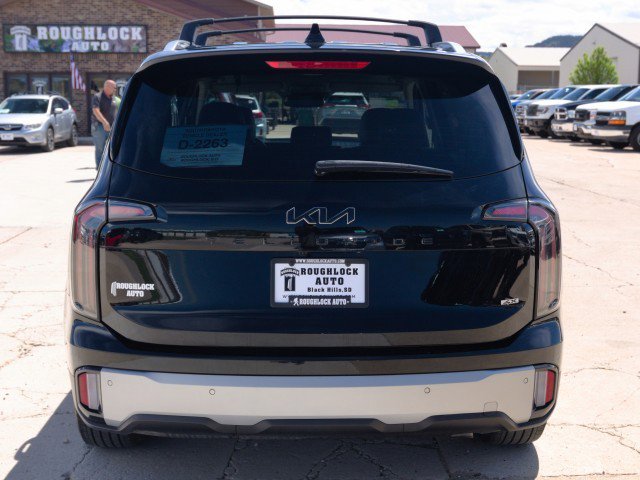 Used 2023 Kia Telluride AWD image 4