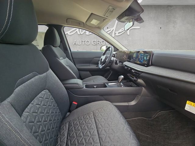 New 2026 Nissan Kicks SV image 24