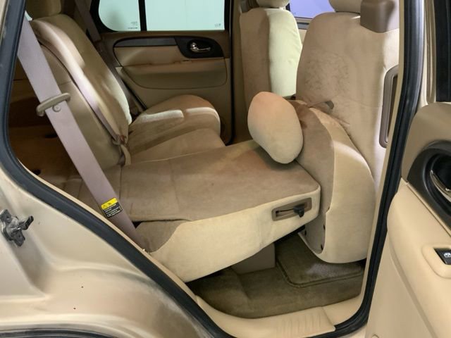 Used 2004 GMC Envoy SLE AWD/4WD image 29