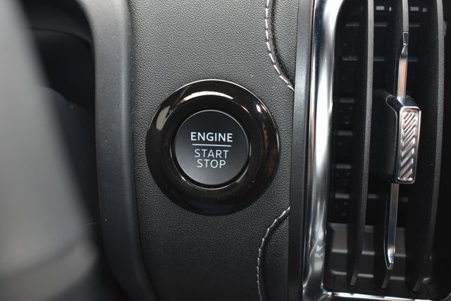 Used 2025 Ford Expedition Platinum w/ Stealth Performance Package image 21