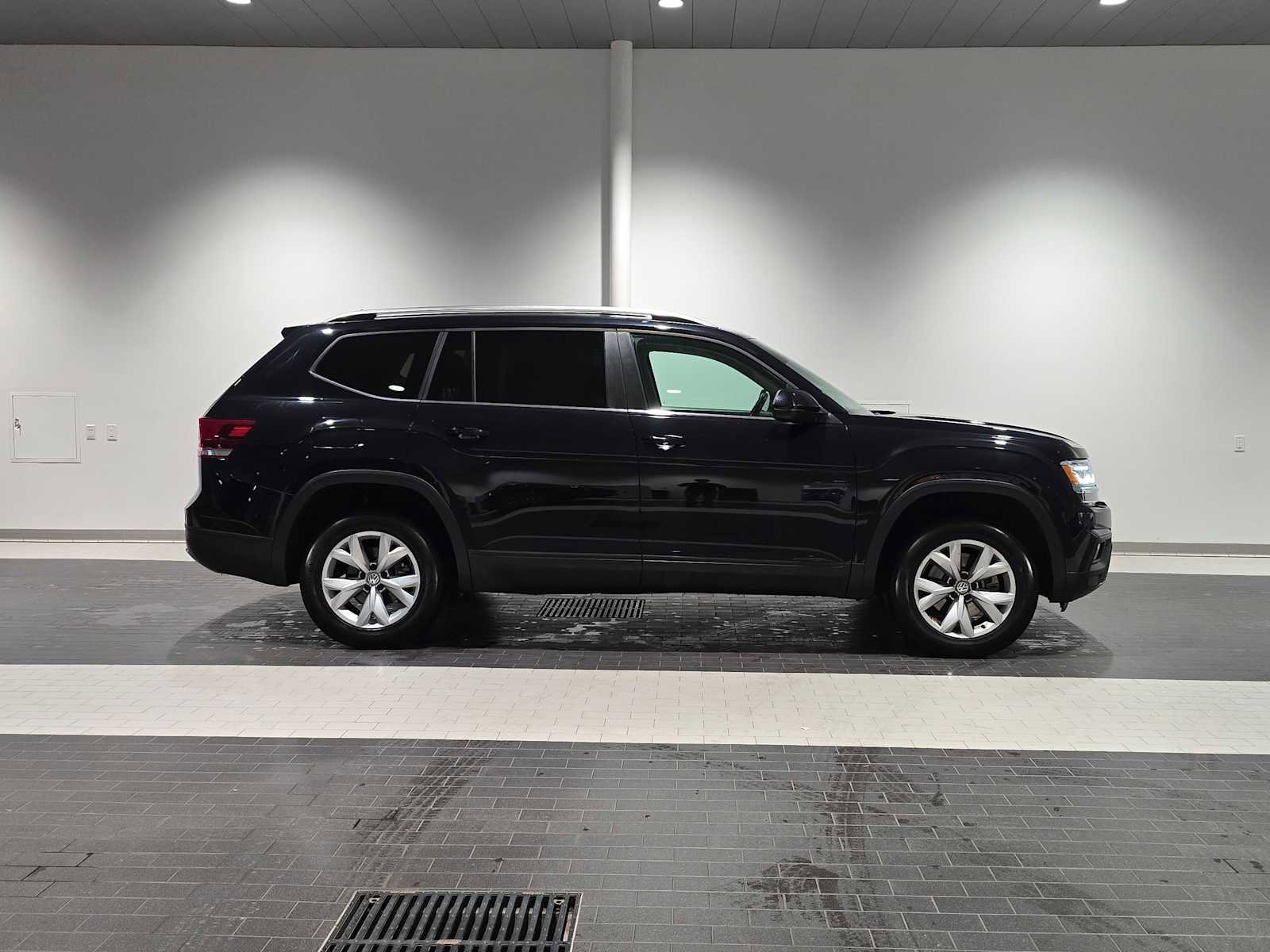 Used 2018 Volkswagen Atlas SE image 8