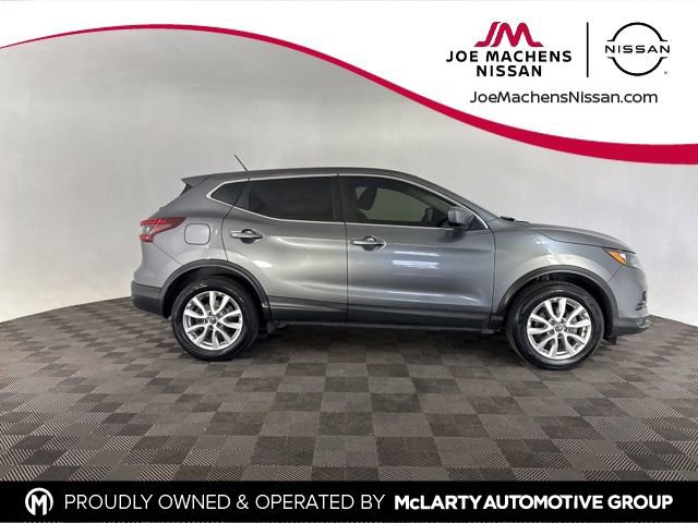 Used 2021 Nissan Rogue Sport S image 5