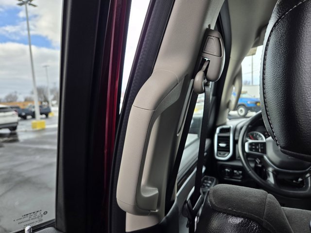 Used 2022 RAM 1500 Laramie image 37