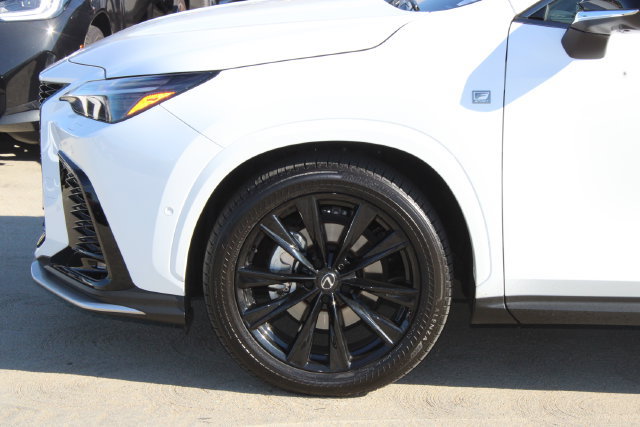 Certified 2025 Lexus NX 450h+ F Sport w/ Accessory Package (Z1) AWD/4WD image 4