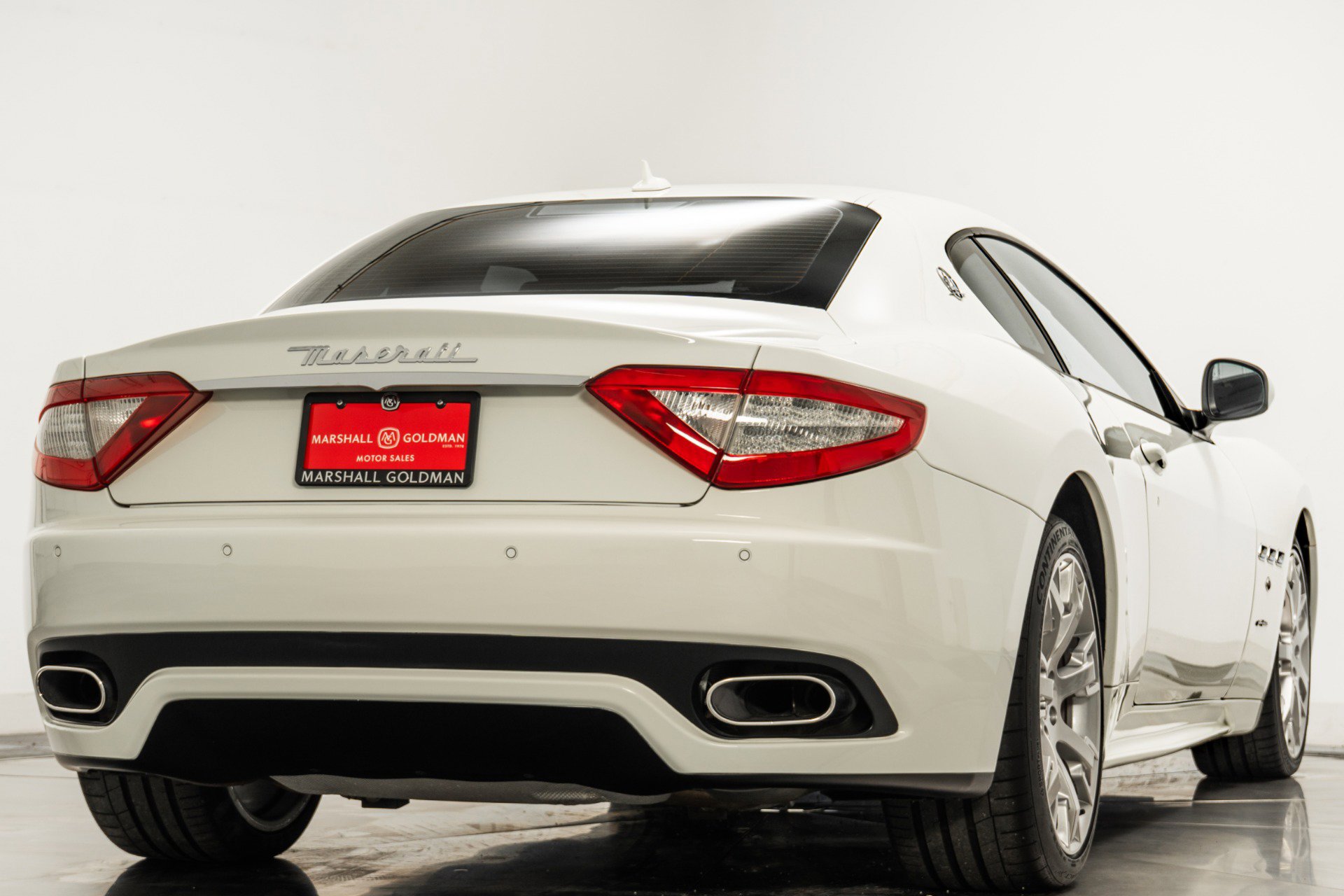 Used 2012 Maserati GranTurismo S image 9