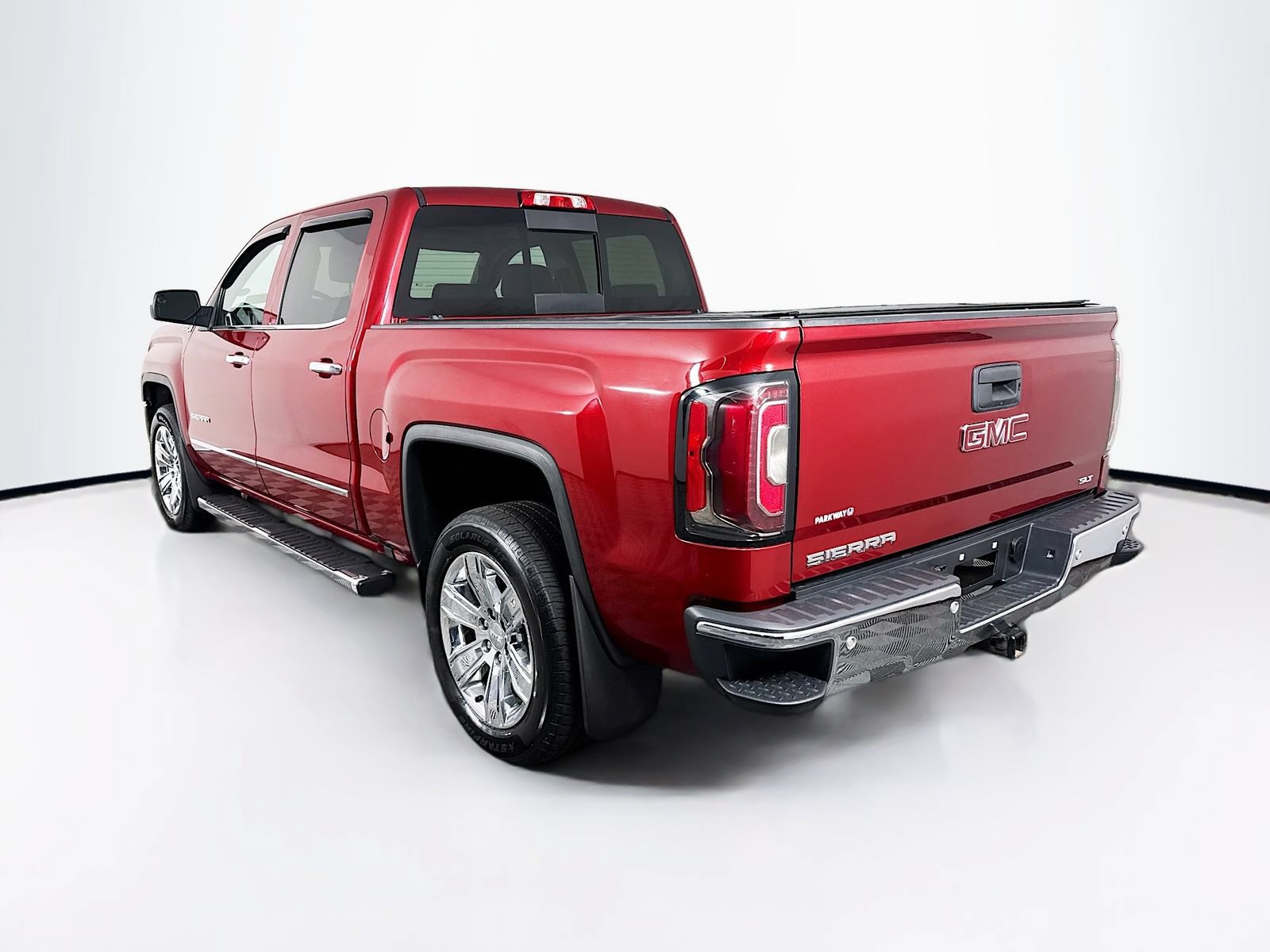 Used 2018 GMC Sierra 1500 SLT AWD/4WD image 5