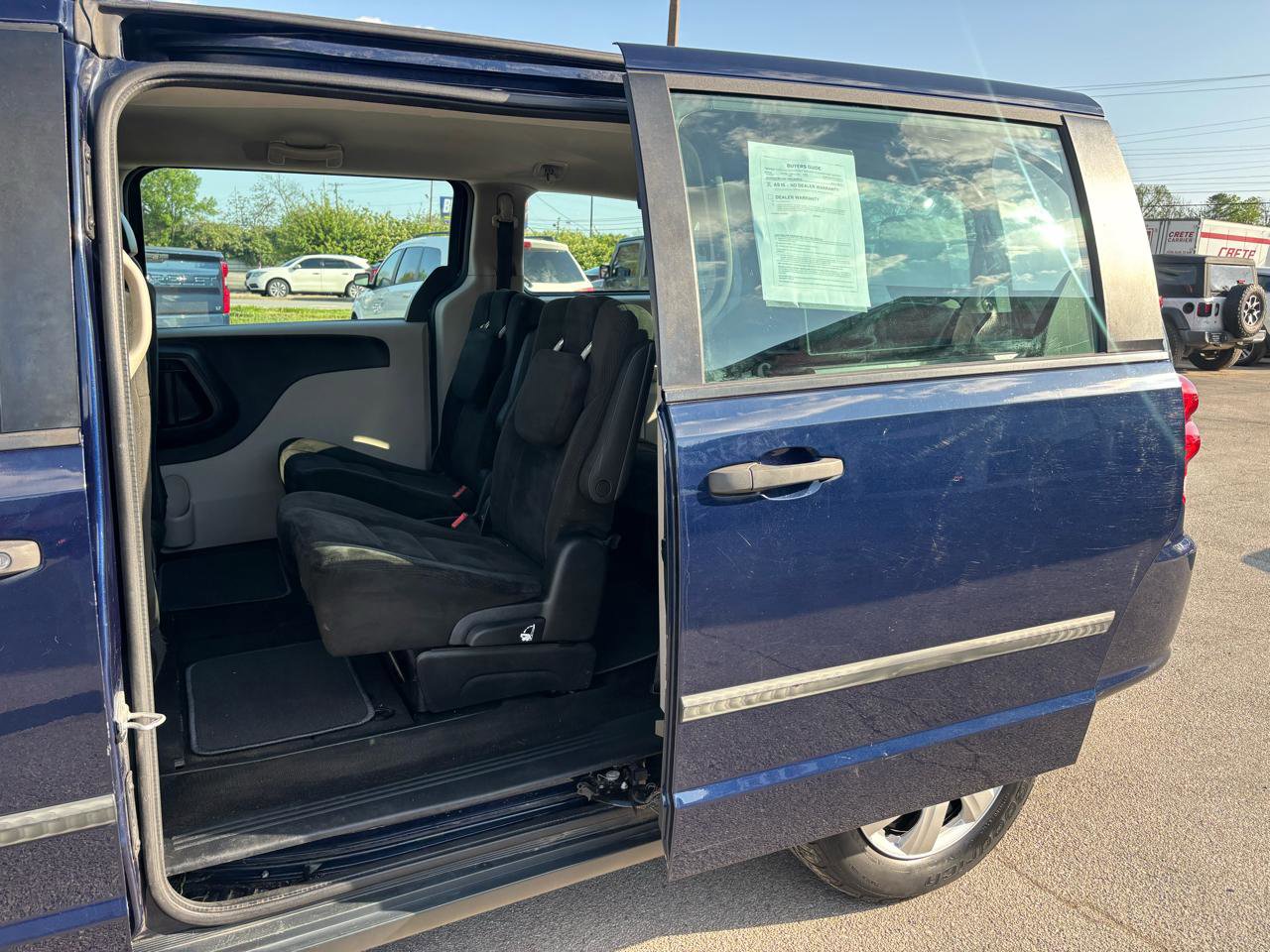 Used 2015 Dodge Grand Caravan American Value Package FWD image 14