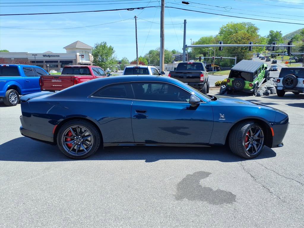 Used 2024 Dodge Charger Scat Pack w/ Plus Group image 3