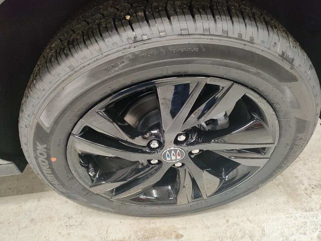 New 2026 Buick Encore GX Sport Touring w/ Advanced Technology Package image 20