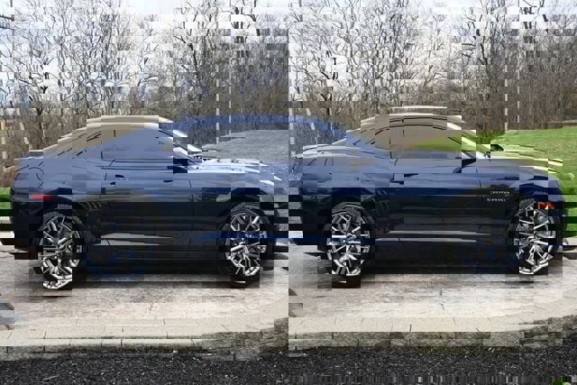 Used 2010 Chevrolet Camaro SS image 4