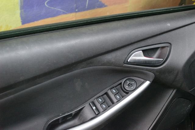 Used 2013 Ford Focus SE FWD image 13