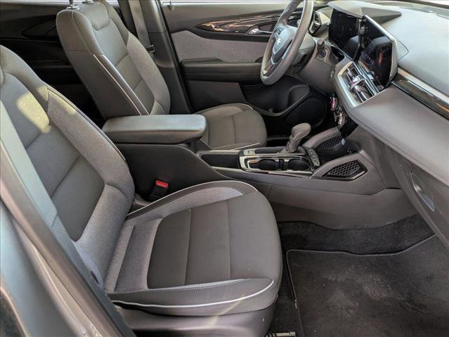 Used 2025 Chevrolet TrailBlazer LT image 19