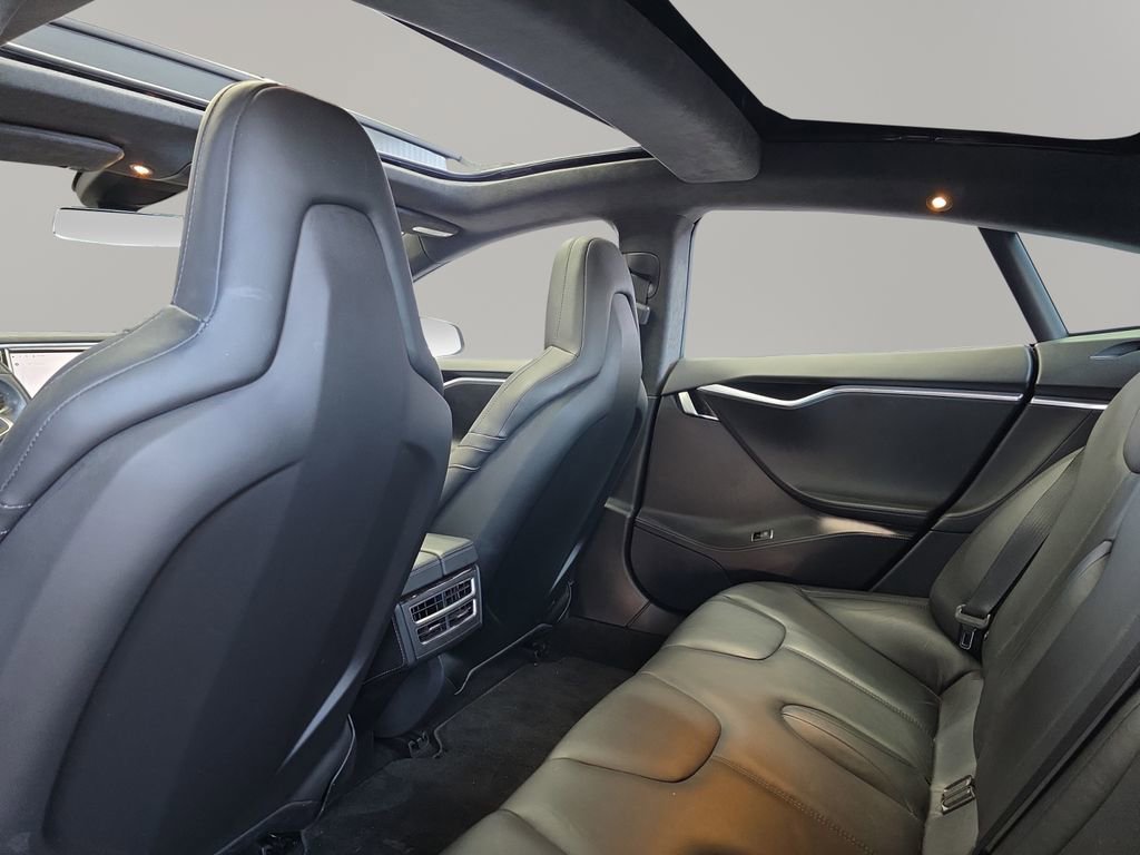Used 2016 Tesla Model S 90D image 13