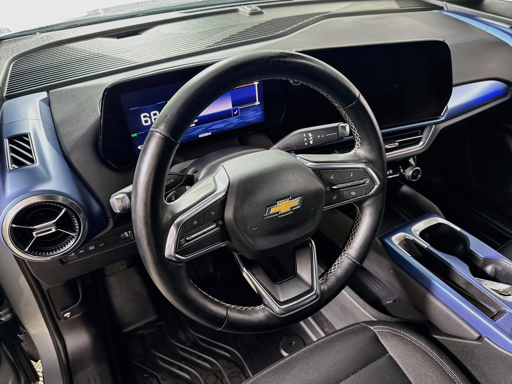 Used 2025 Chevrolet Equinox EV LT FWD image 23