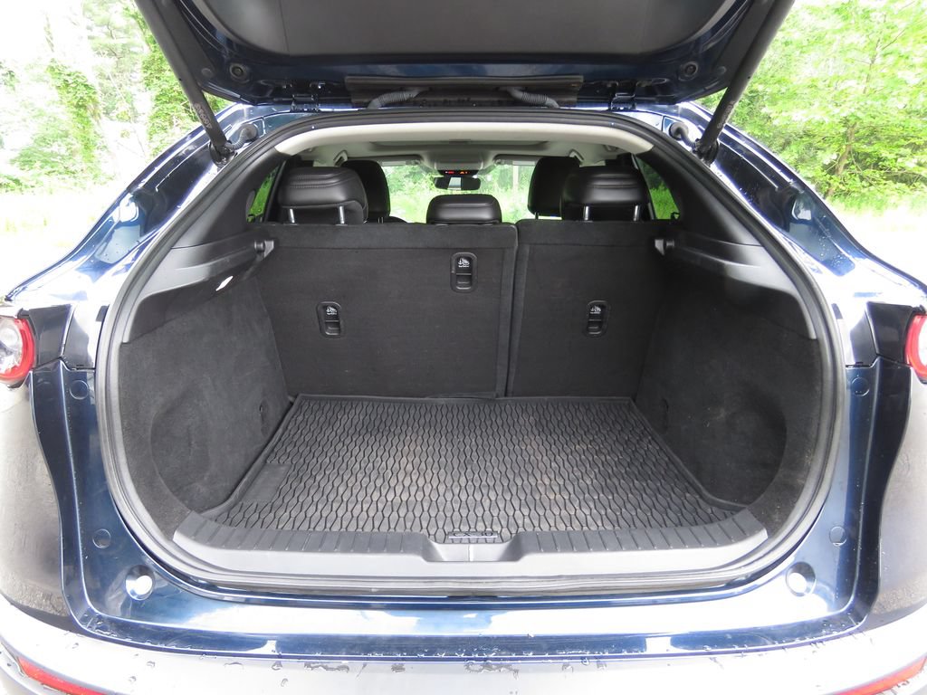 Used 2021 MAZDA CX-30 AWD 2.5 S w/ Premium Package image 17