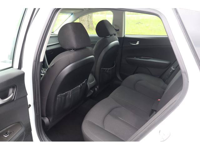 Used 2017 Kia Optima LX FWD image 8