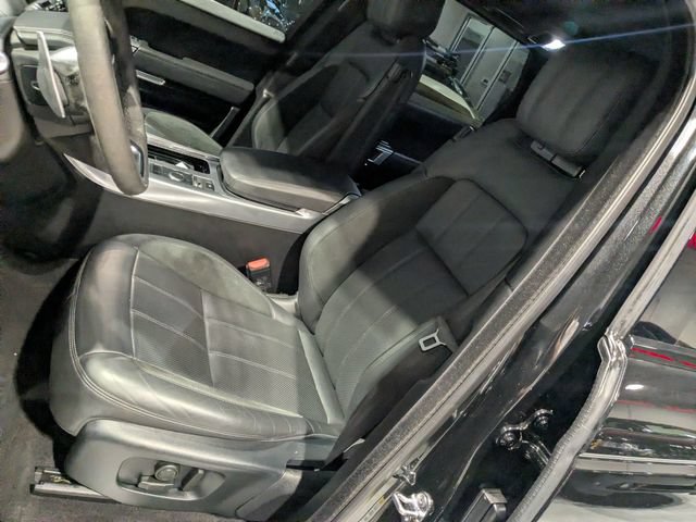 Used 2019 Land Rover Range Rover Sport HST AWD/4WD image 23