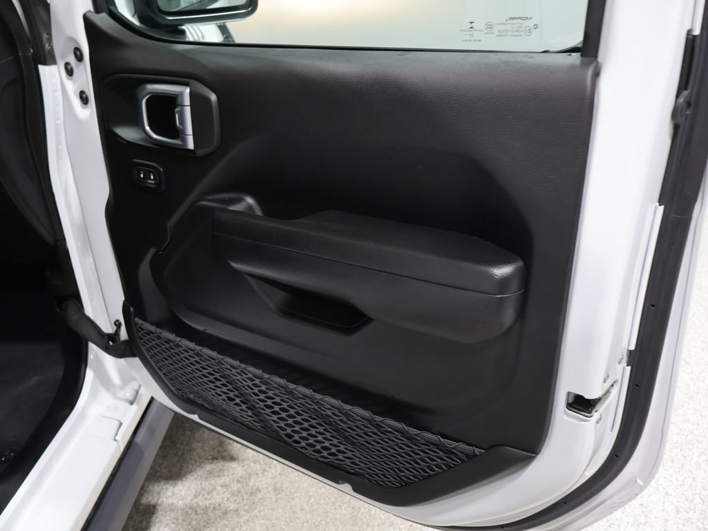 Used 2023 Jeep Gladiator Sport AWD/4WD image 23