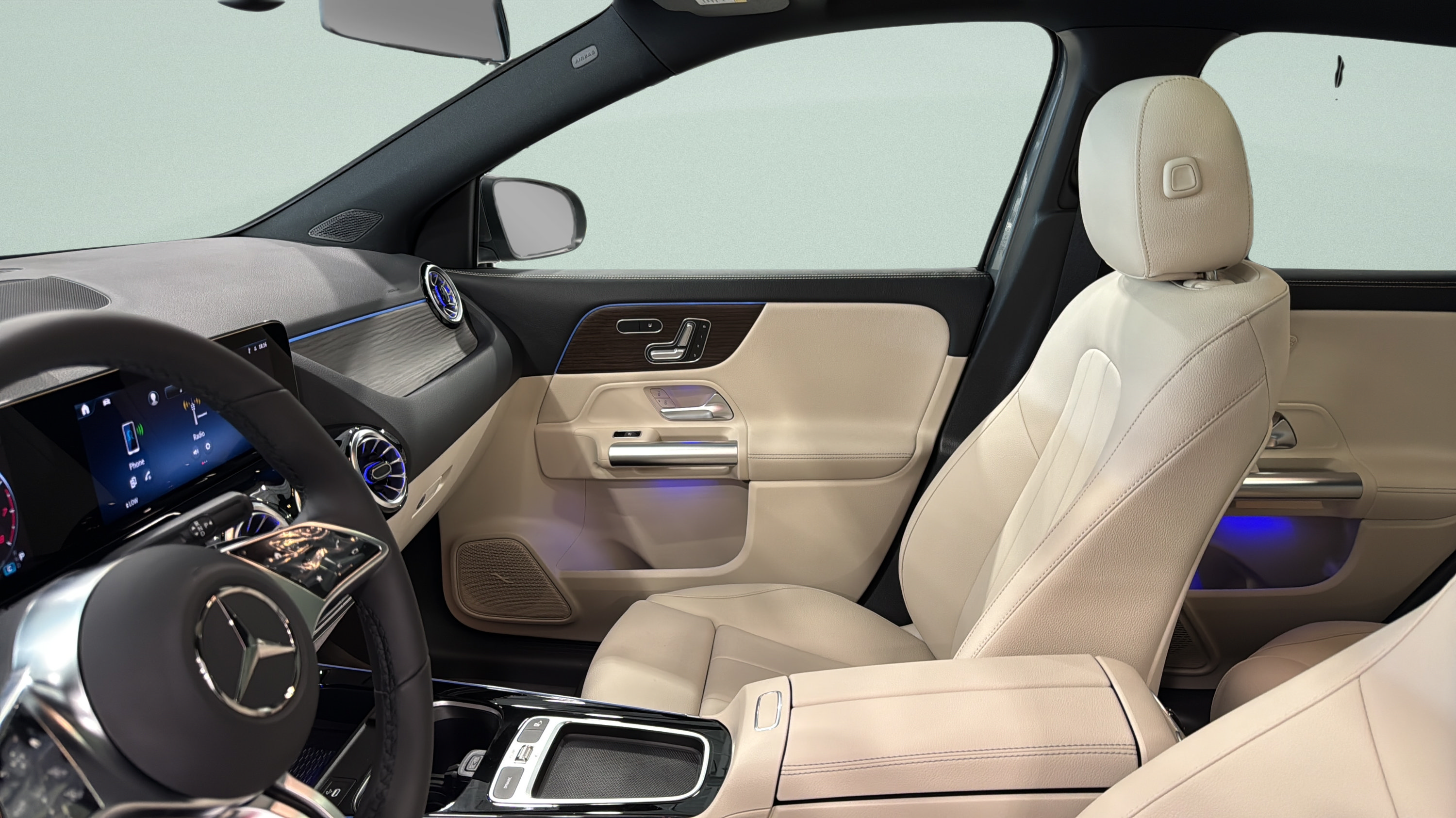 New 2026 Mercedes-Benz GLA 250 image 17