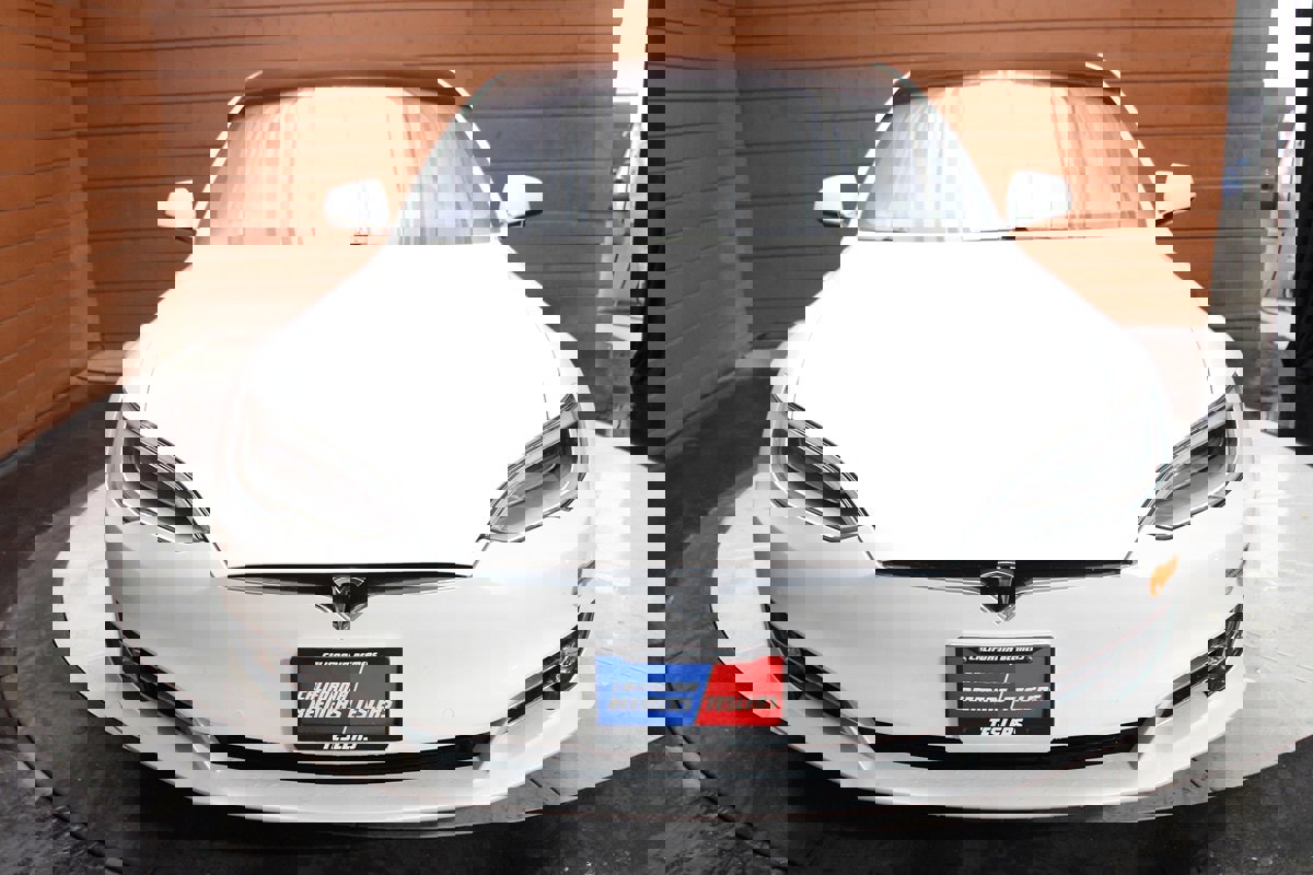 Used 2020 Tesla Model S Long Range AWD image 2