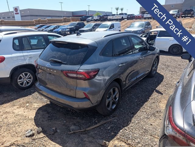 Used 2024 Ford Escape ST-Line w/ Tech Pack #1 FWD image 8