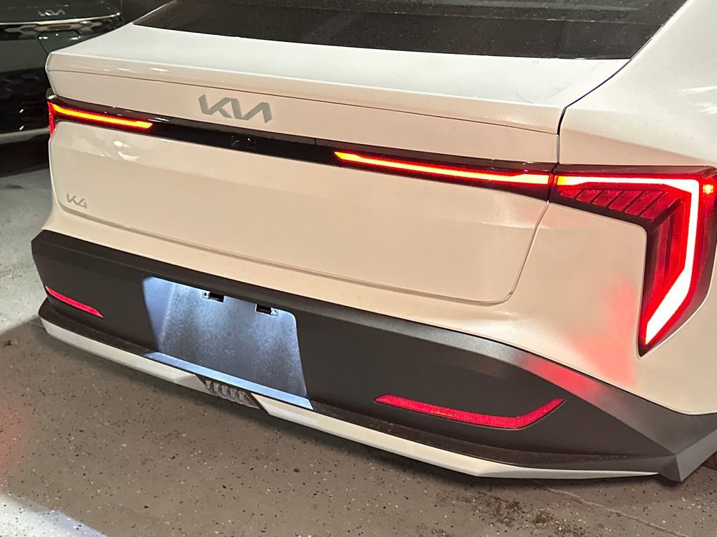 New 2025 Kia K4 FWD image 5