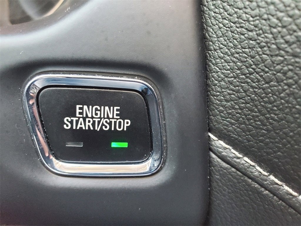 Used 2020 GMC Acadia SLT w/ Premium Package image 21