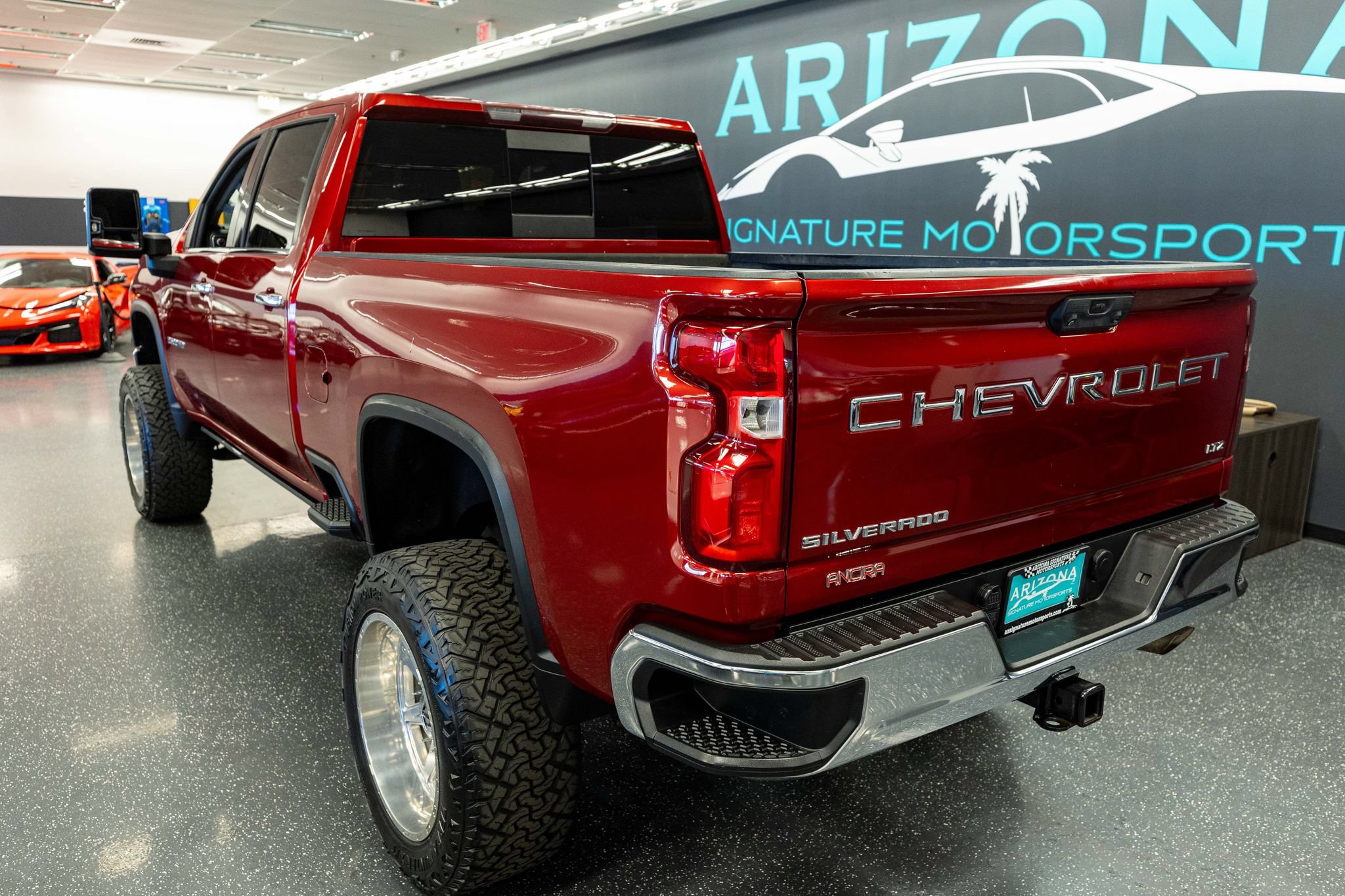 Used 2021 Chevrolet Silverado 2500 LTZ w/ LTZ Convenience Package AWD/4WD image 7