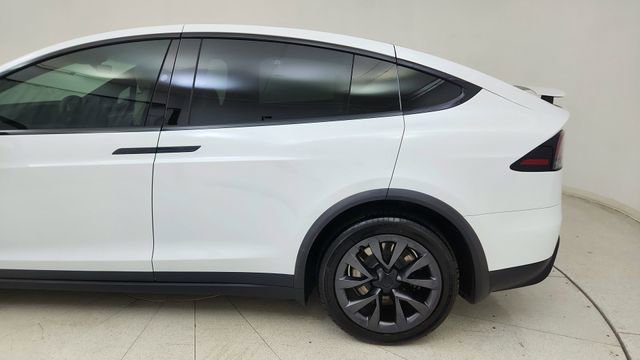 Used 2024 Tesla Model X AWD/4WD image 10