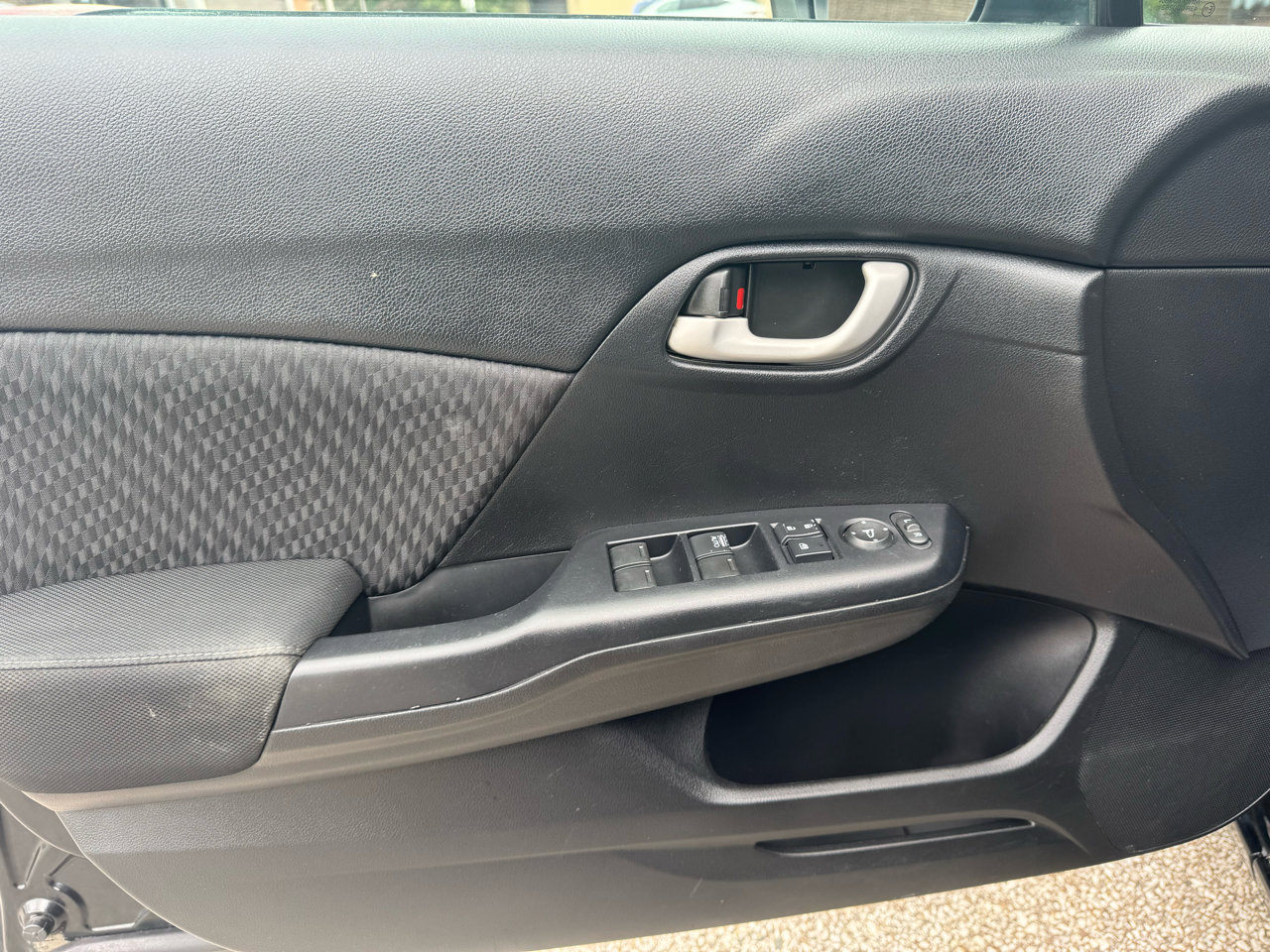 Used 2014 Honda Civic LX image 17